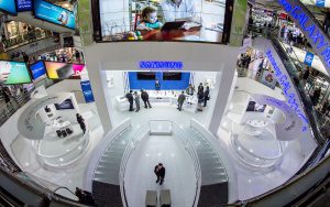 Samsung store design