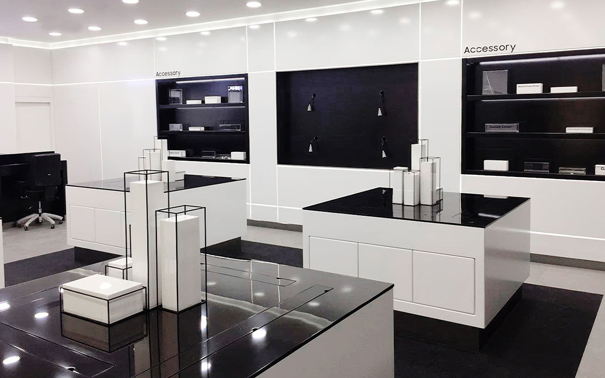 Samsung store design
