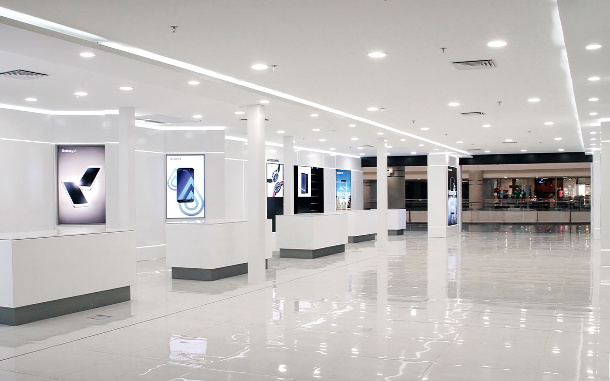 Samsung store design